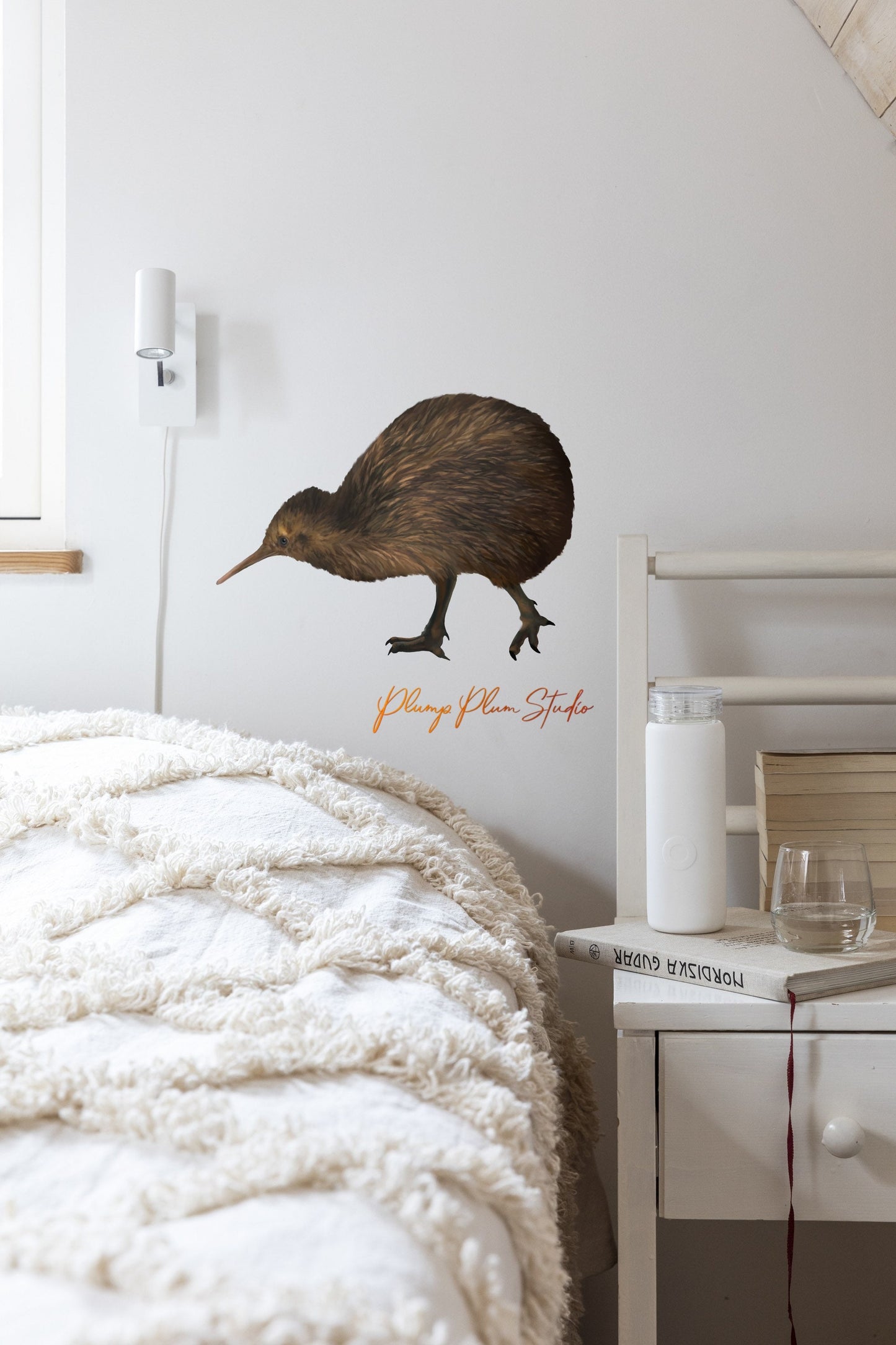 Realistic Brown Kiwi decal, New Zealand animal sticker, illustrated kiwi vinyl sticker, NZ bird sticker, fabric texture vinyl indoor/outdoor